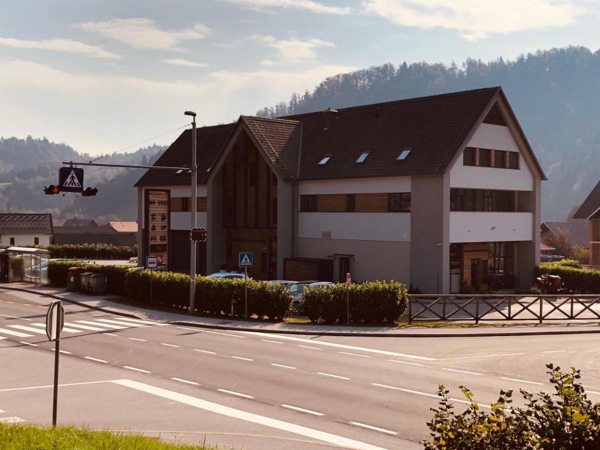 Na Vasi Restavracija In Prenocisca Hotel Skofja Loka Exterior photo